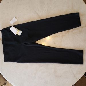 NWT ZELLA CROP LEGGING